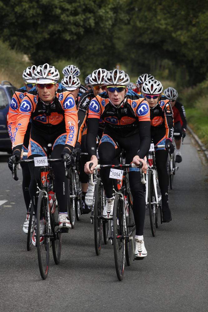 Stars Join Sportive Riders For 2010s Final Prostate Cancer Charity Tour Ride Roadcc 7559